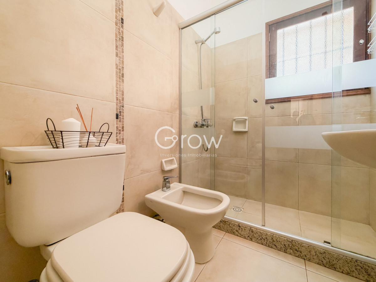 Casa ID.3290 - Casa en Pinares, 4 dormitorios y piscina climatizada