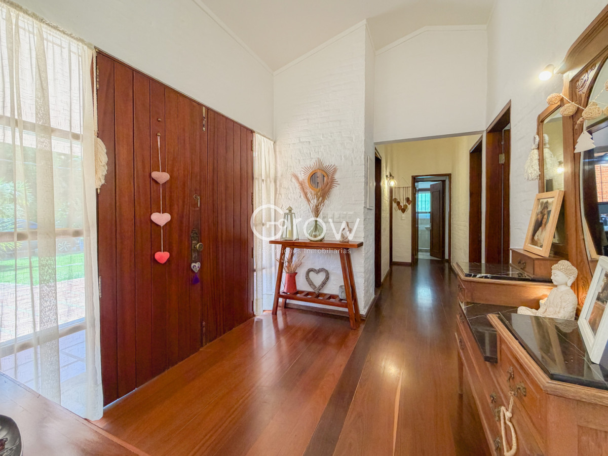 Casa ID.3290 - Casa en Pinares, 4 dormitorios y piscina climatizada