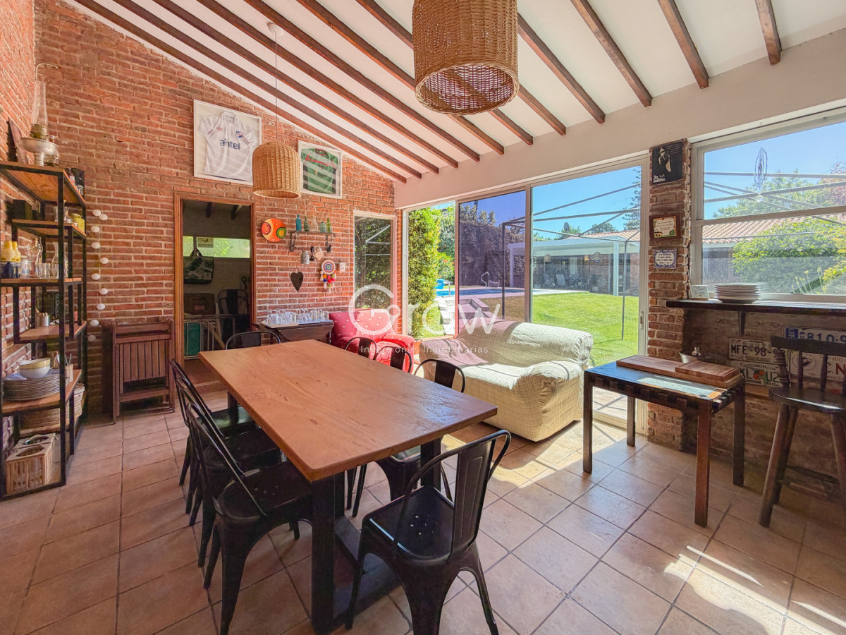 Casa ID.3290 - Casa en Pinares, 4 dormitorios y piscina climatizada