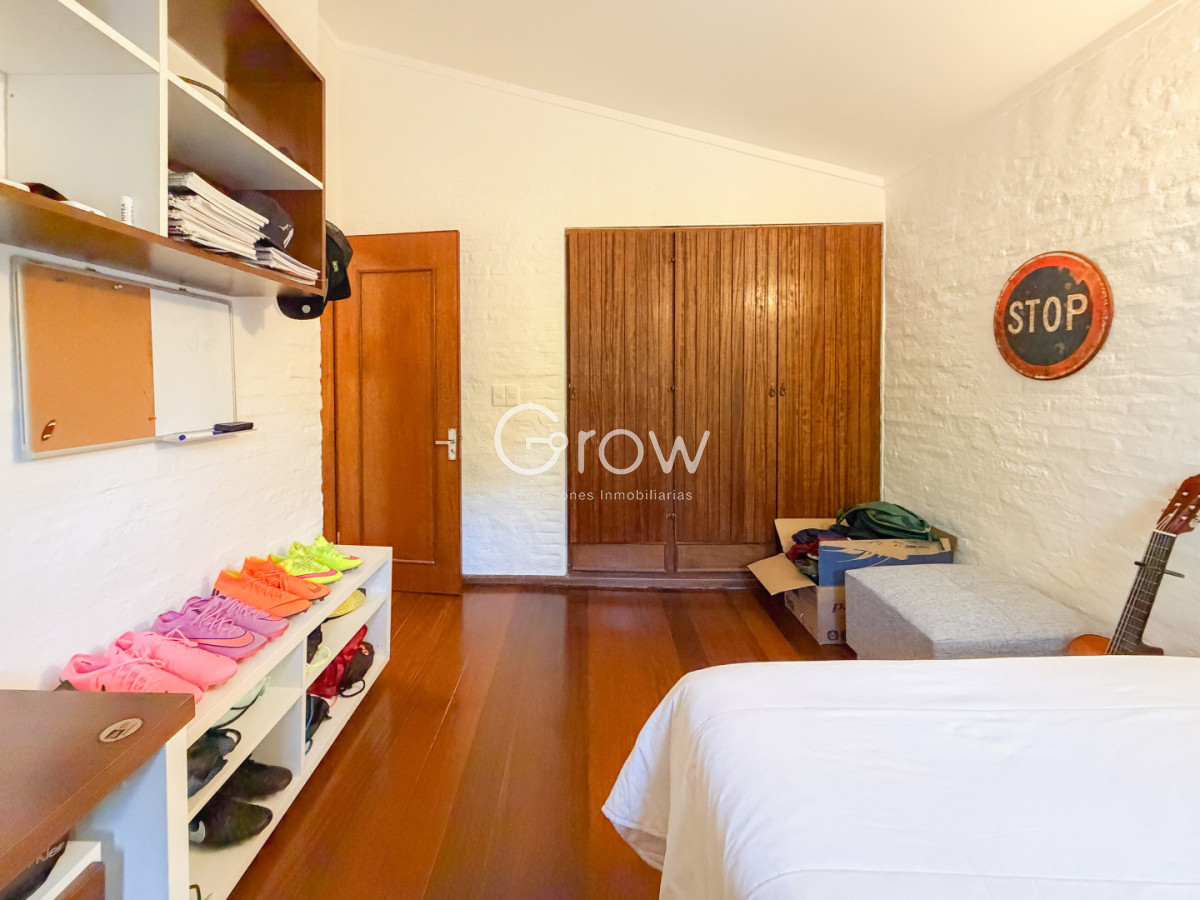 Casa ID.3290 - Casa en Pinares, 4 dormitorios y piscina climatizada