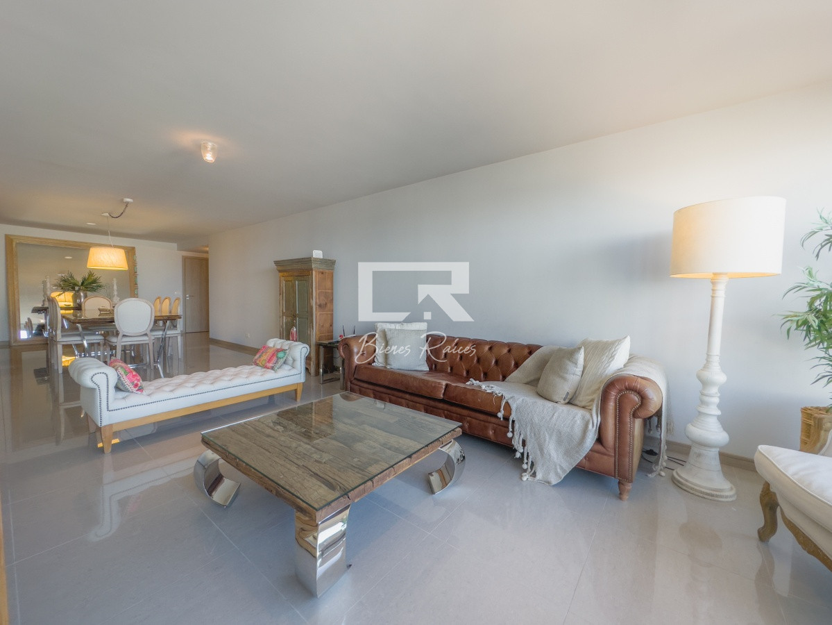 Apartamento ID.627 - Apartamento en Onix, 3 dormitorios con vista a playa brava