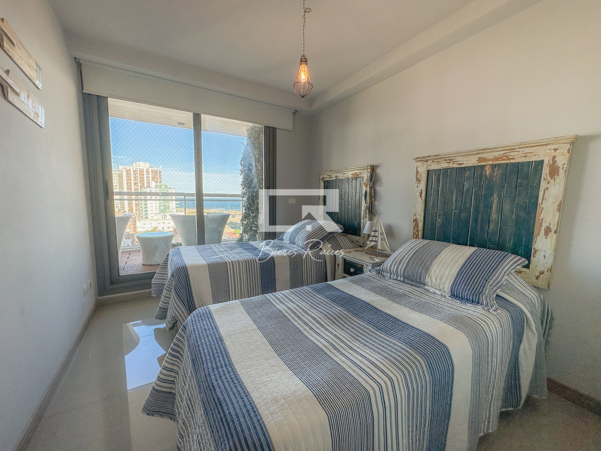 Apartamento ID.627 - Apartamento en Onix, 3 dormitorios con vista a playa brava