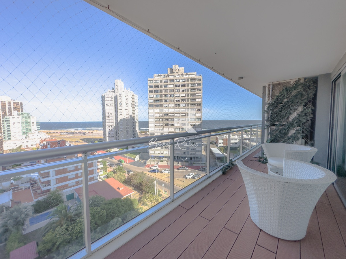Apartamento ID.627 - Apartamento en Onix, 3 dormitorios con vista a playa brava