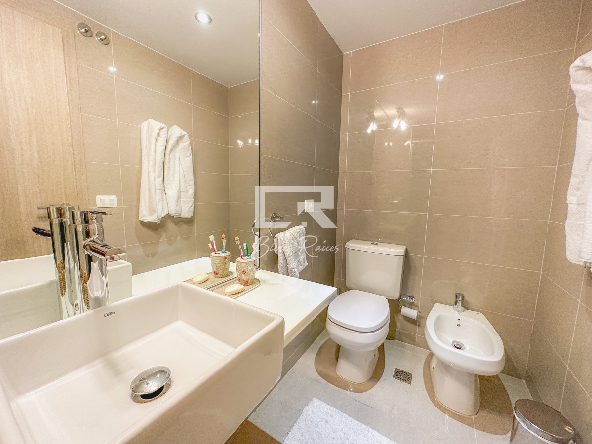 Apartamento ID.627 - Apartamento en Onix, 3 dormitorios con vista a playa brava