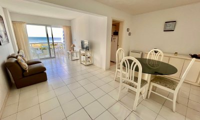 Apartamento de 1 dormitorio con vista al mar en Brava