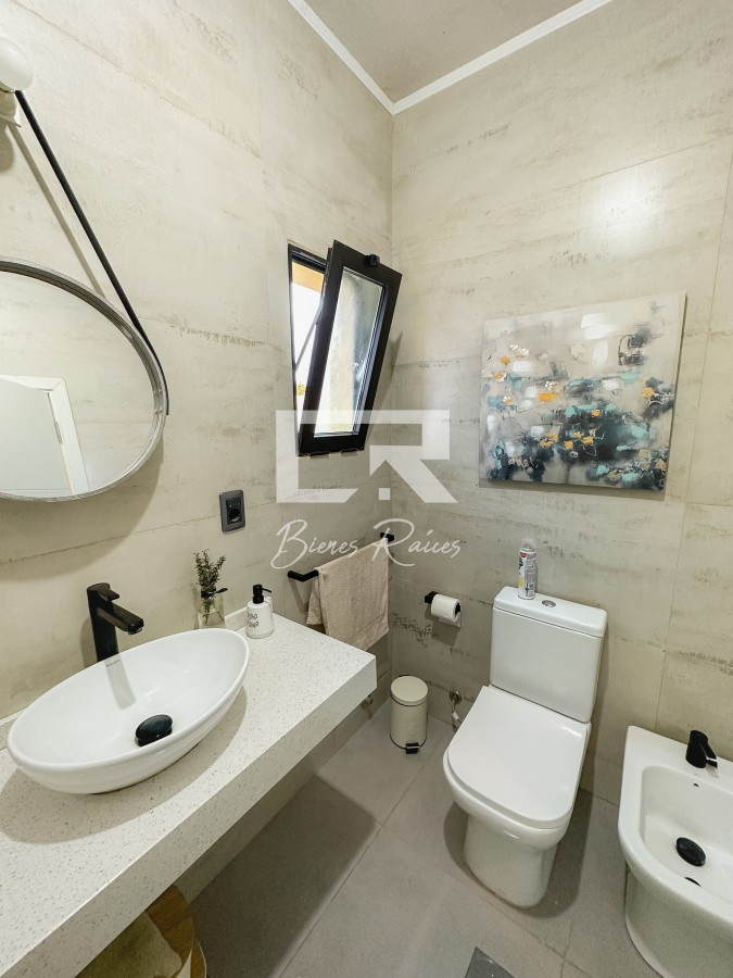 Casa ID.187 - Casa con vista a Laguna del Diario, 3 dormitorios más dependencia y piscina