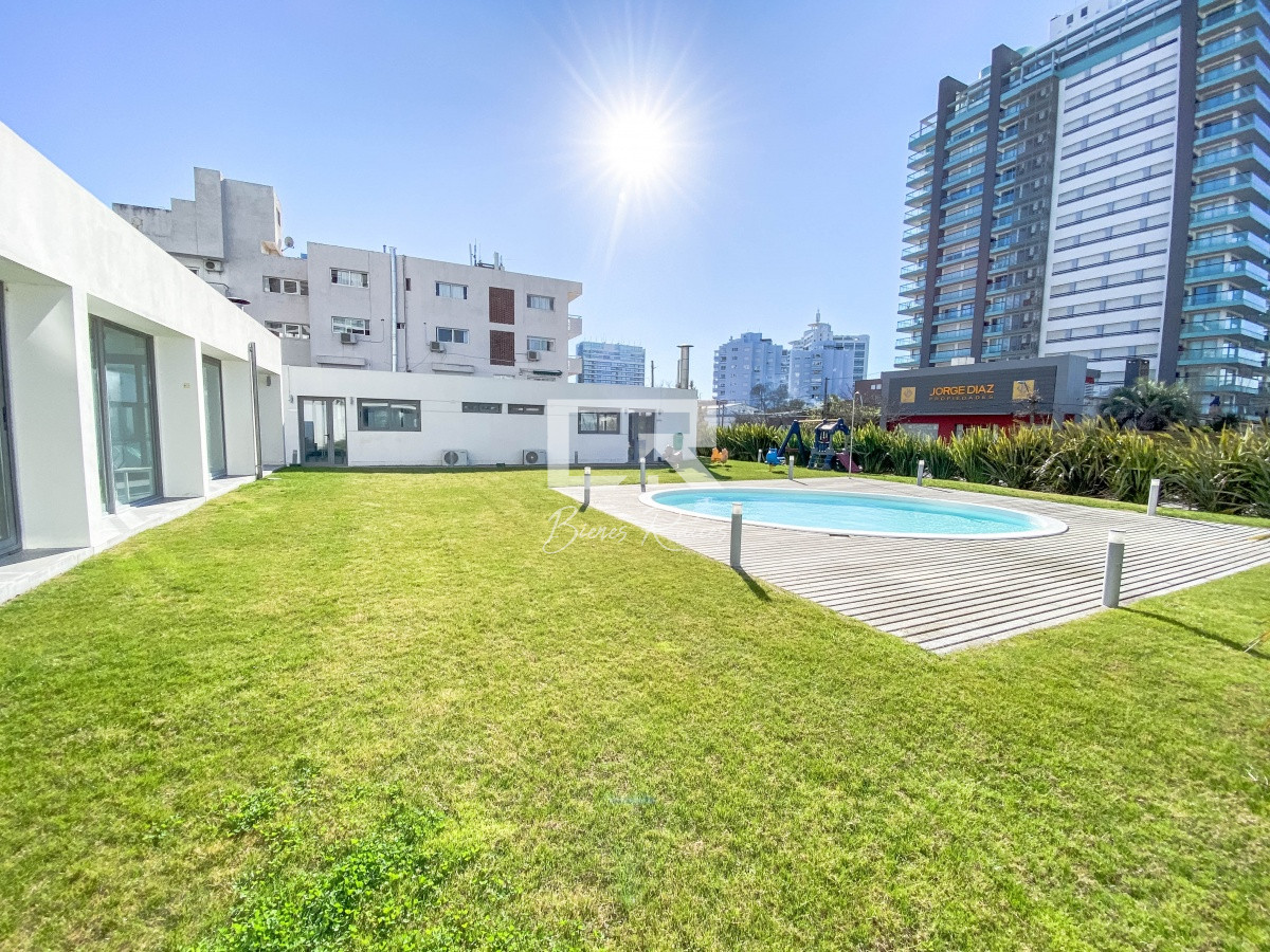 Apartamento ID.385 - 1 dormitorios y medio con vista y amenities