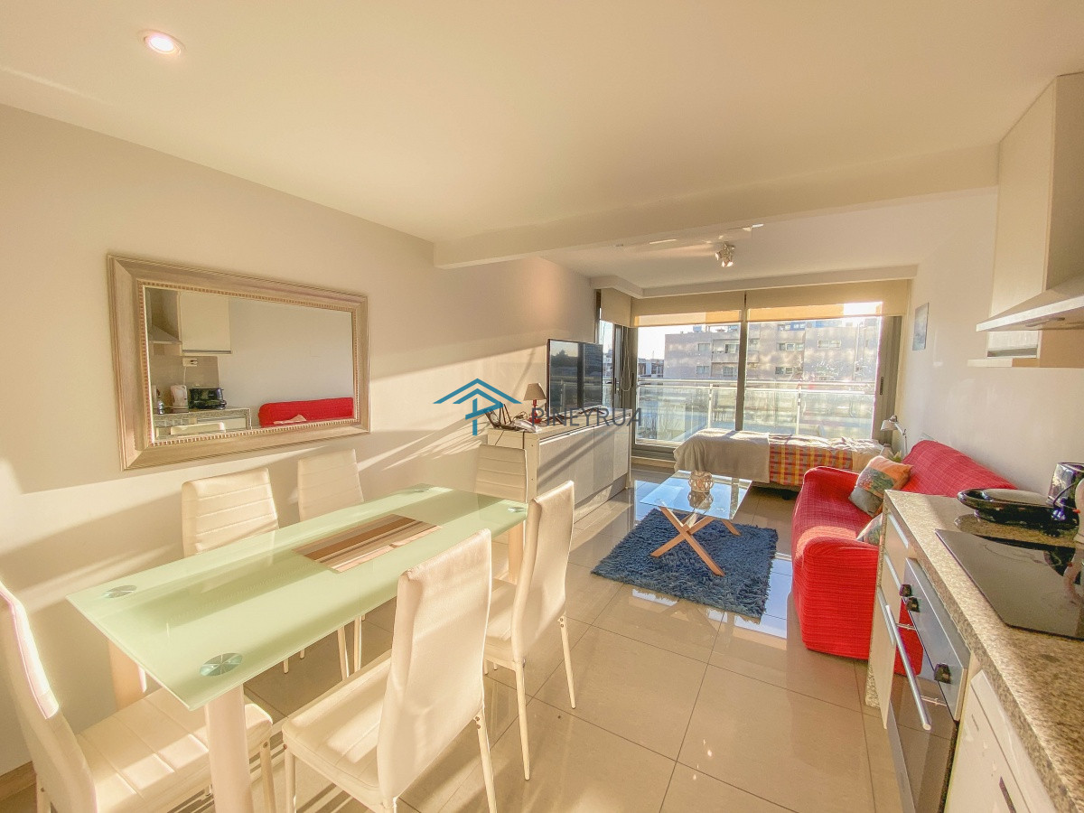 Apartamento ID.320 - 1 dormitorio y medio con servicios