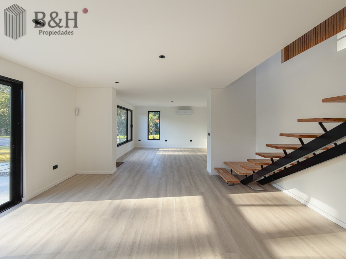 Casa ID.7030 - Casa a estrenar en Barrio Córdoba, 3 dormitorios