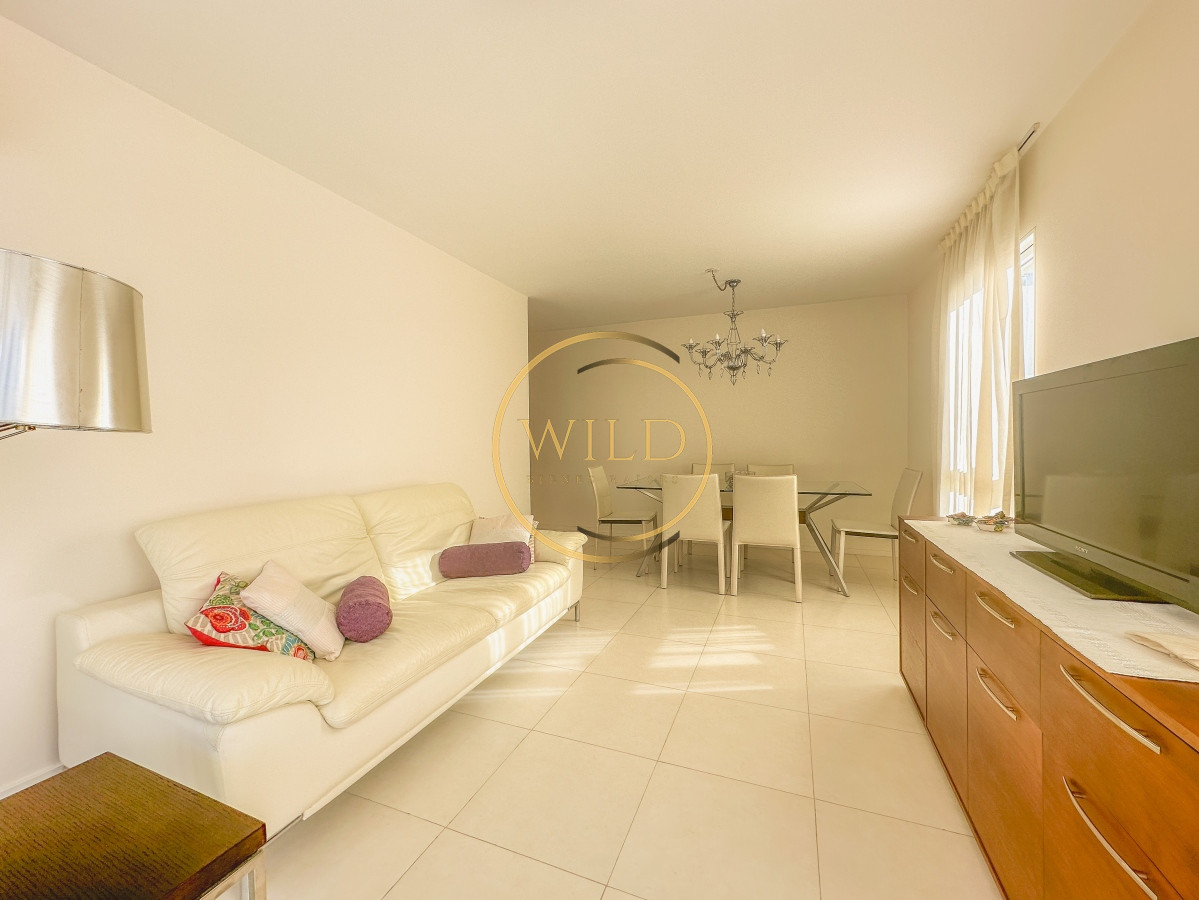 Apartamento ID.2274 - Peninsula, amplio y soleado apartamento de dos dormitorios