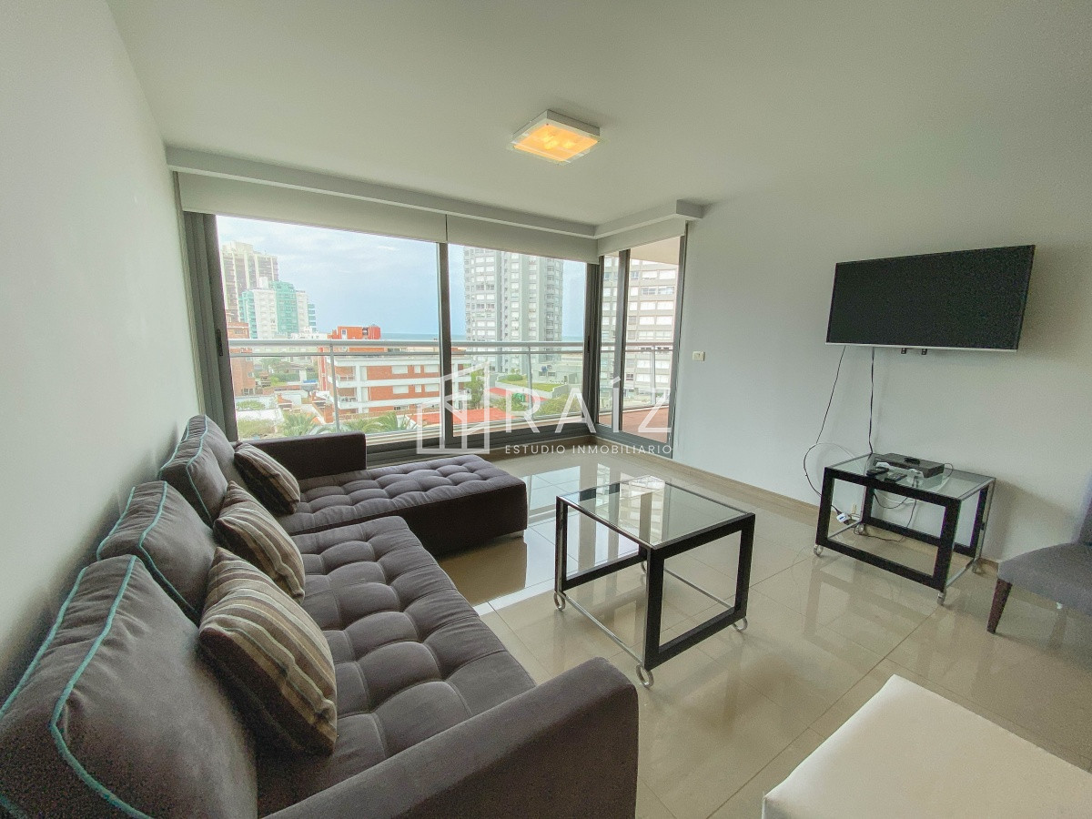 Apartamento ID.11032 - Amplio apartamento en brava, 3 dormitorios