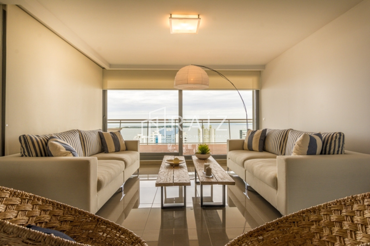 Apartamento ID.11024 - Piso alto en Mansa