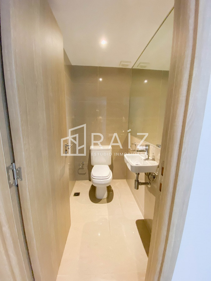 Apartamento ID.11032 - Amplio apartamento en brava, 3 dormitorios
