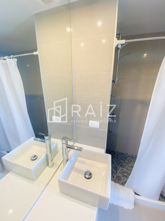 Apartamento ID.11034 - Piso alto en Brava, 2 suites más toilette