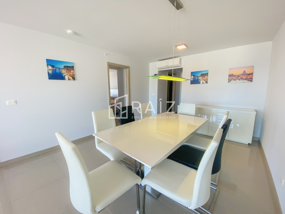 Apartamento ID.11034 - Piso alto en Brava, 2 suites más toilette