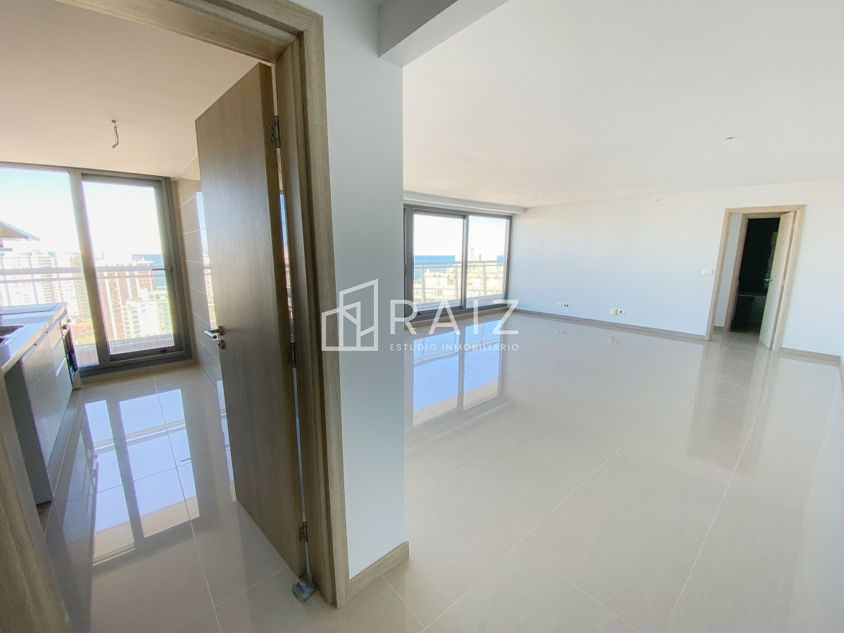 Apartamento ID.11031 - Piso alto en Brava, 2 dormitorios