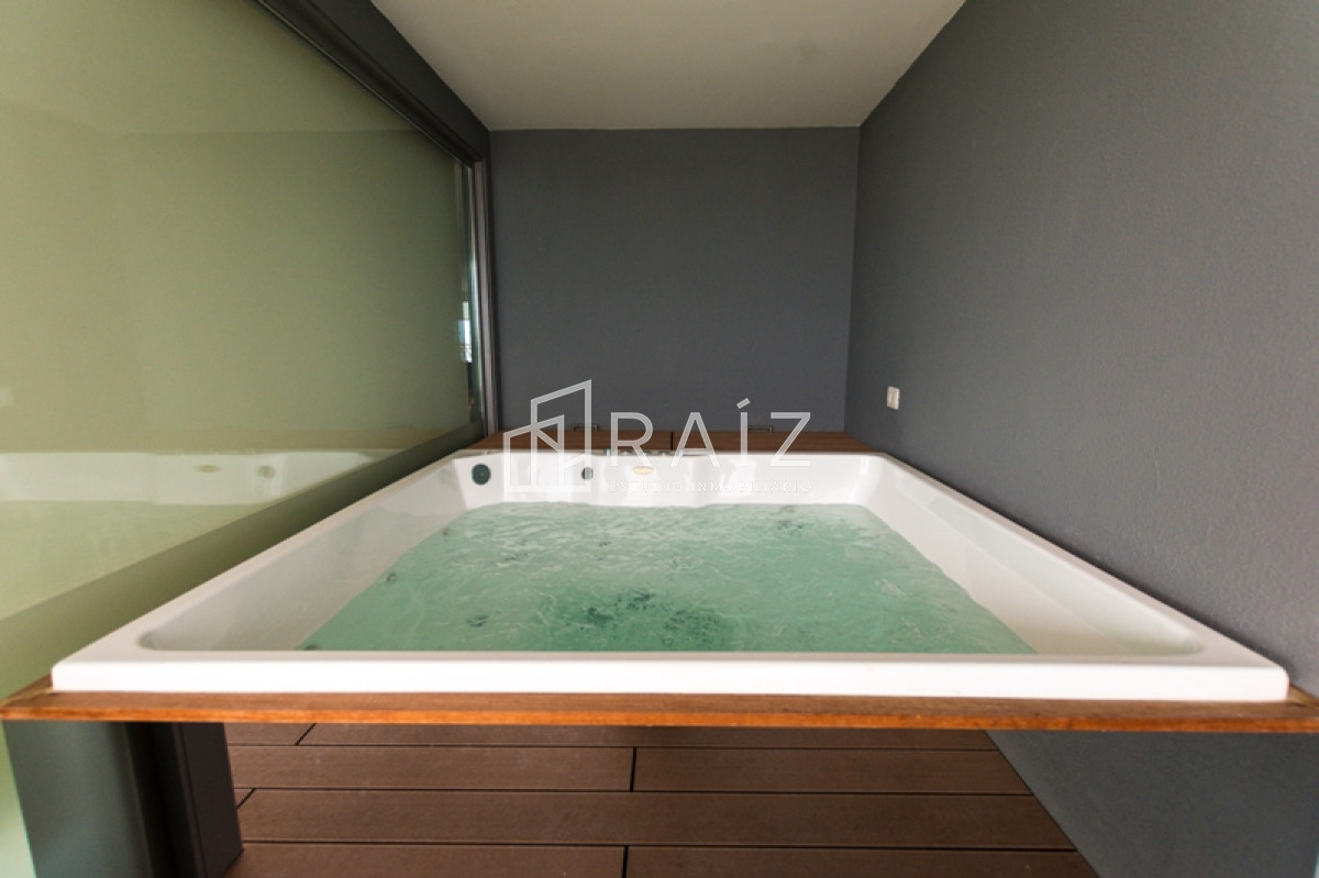 Apartamento ID.11024 - Piso alto en Mansa