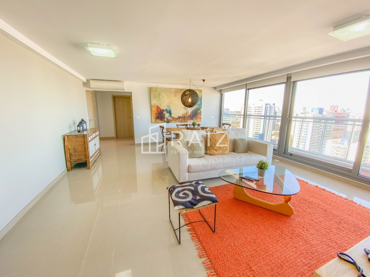 Apartamento ID.11033 - Dos suites con vista brava