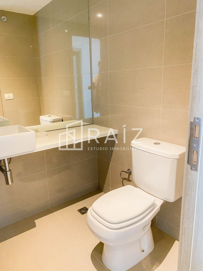 Apartamento ID.11032 - Amplio apartamento en brava, 3 dormitorios