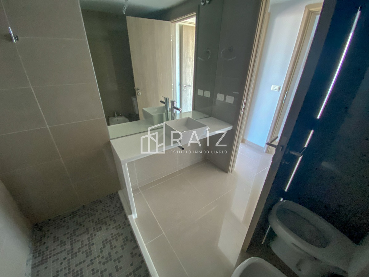 Apartamento ID.11030 - Piso alto en Brava, 2 dormitorios