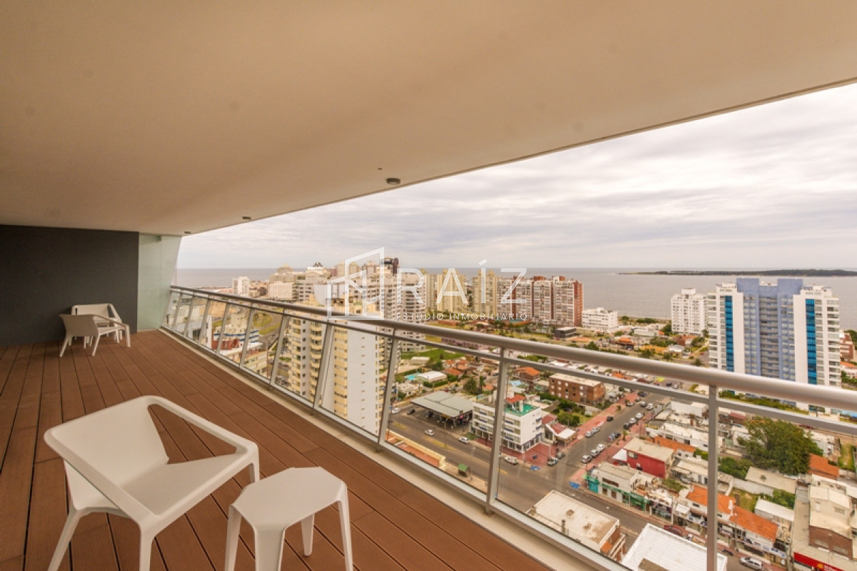 Apartamento ID.11024 - Piso alto en Mansa