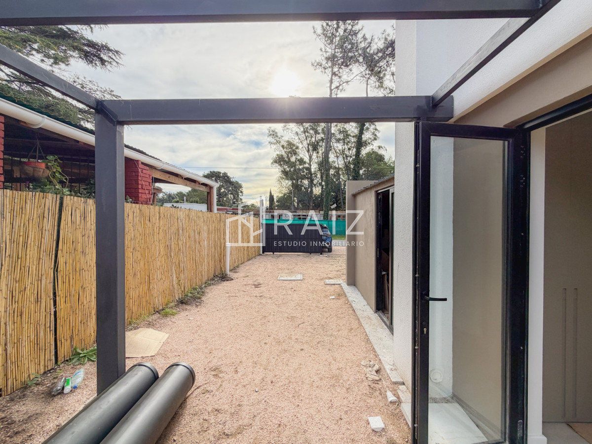 Casa ID.12105 - VENTA CASA 3 DORMITORIOS BARRIO CORDOBA A ESTRENAR