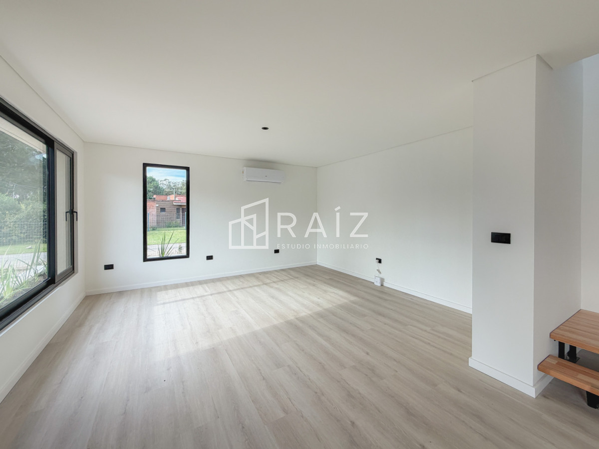 Casa ID.12105 - VENTA CASA 3 DORMITORIOS BARRIO CORDOBA A ESTRENAR