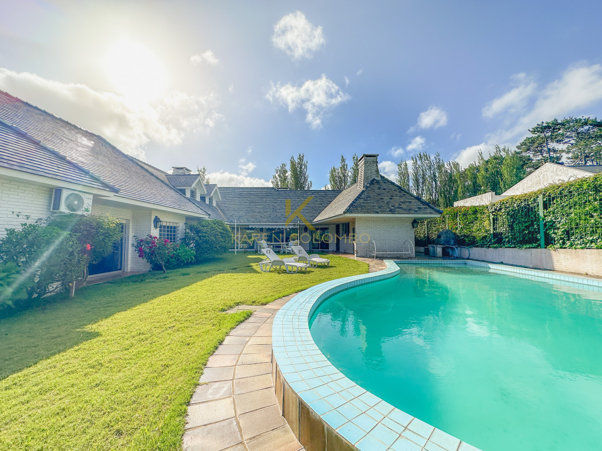 Casa ID.21095167 - Casa en Mansa, 3 dormitorios y servicio