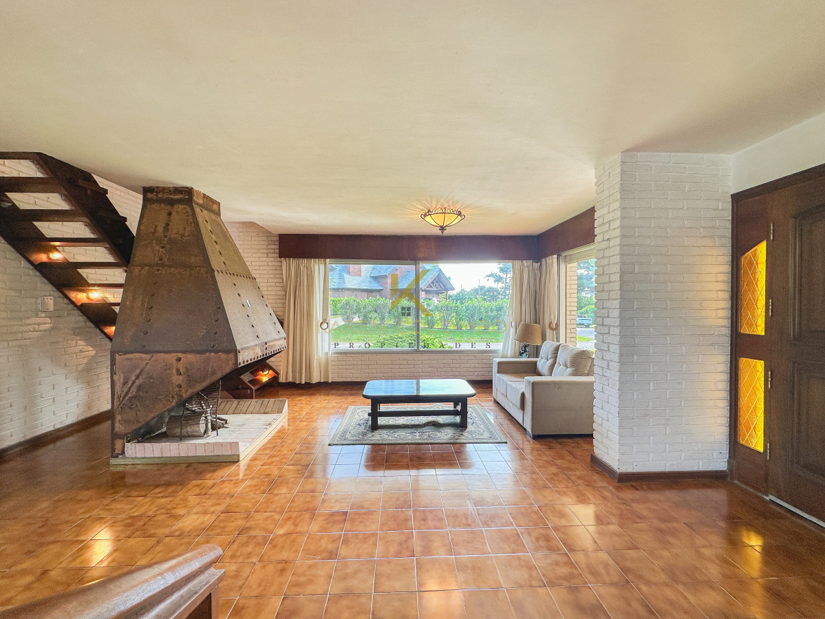 Casa ID.21095167 - Casa en Mansa, 3 dormitorios y servicio