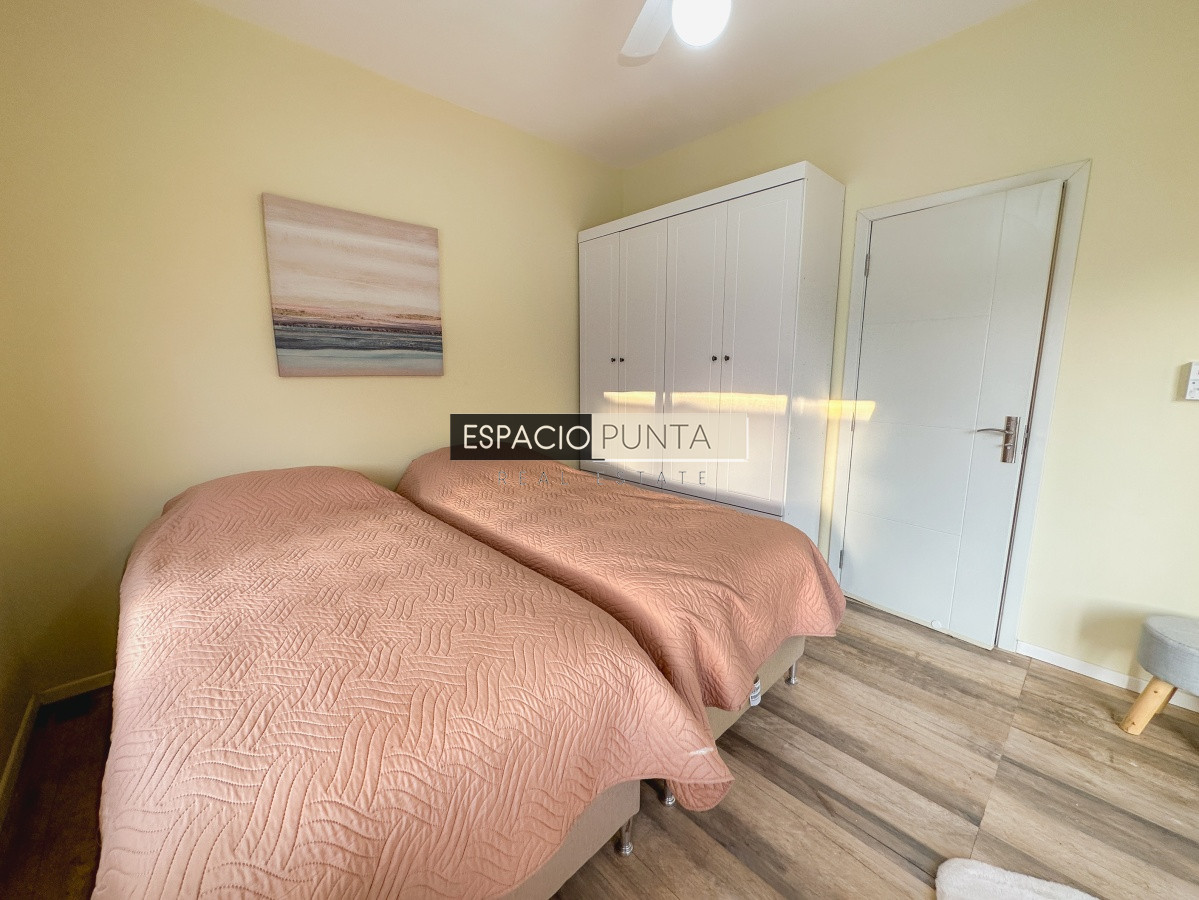 Casa ID.241 - Casa con vista a Laguna del Diario, 3 dormitorios más dependencia y piscina