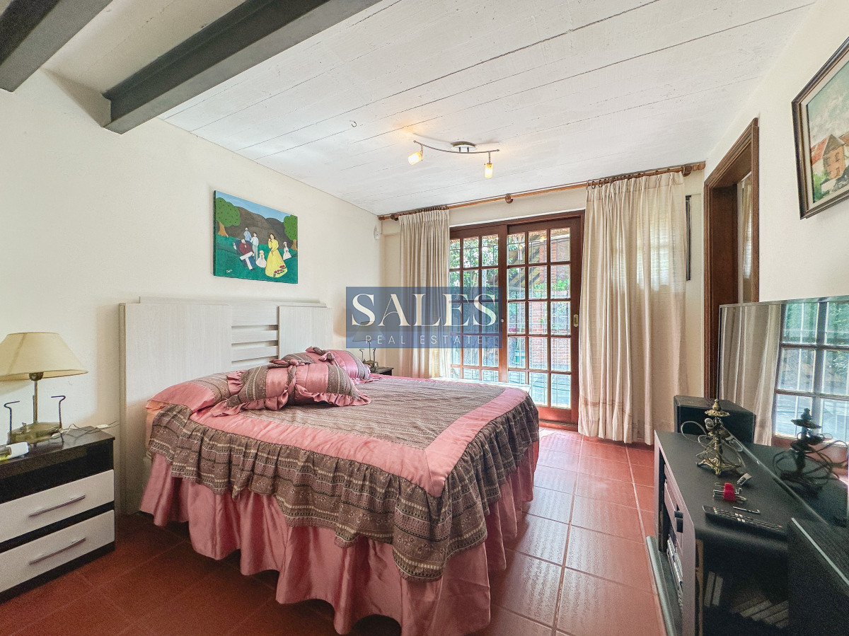 Casa ID.1214 - Casa en Jardines de Córdoba, 3 suites más toilette