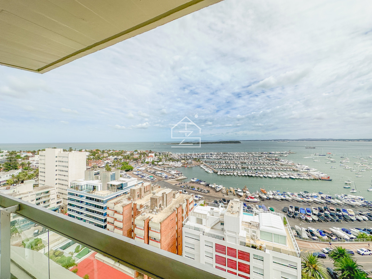 Apartamento ID.1962 - Apartamento en Península, piso alto con vista al Puerto, 4 dormitorios