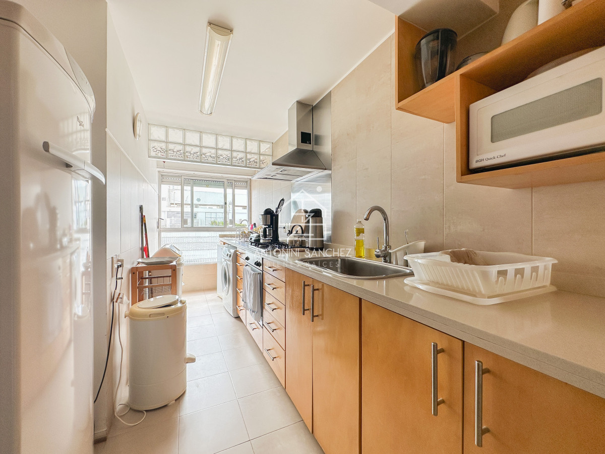 Apartamento ID.1962 - Apartamento en Península, piso alto con vista al Puerto, 4 dormitorios