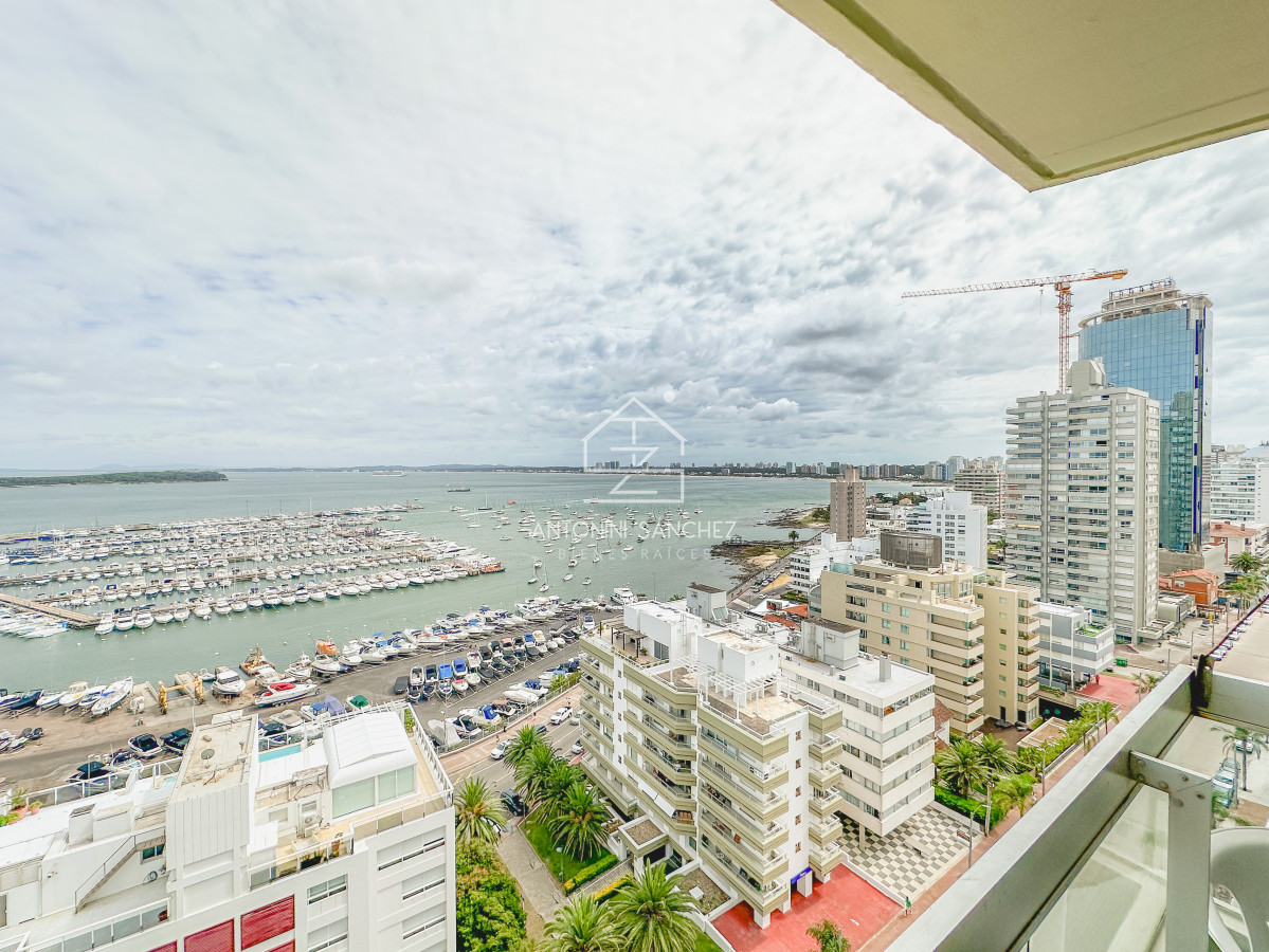 Apartamento ID.1962 - Apartamento en Península, piso alto con vista al Puerto, 4 dormitorios