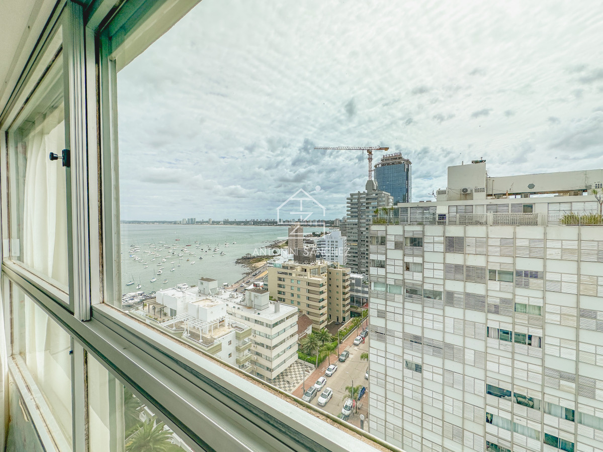 Apartamento ID.1962 - Apartamento en Península, piso alto con vista al Puerto, 4 dormitorios
