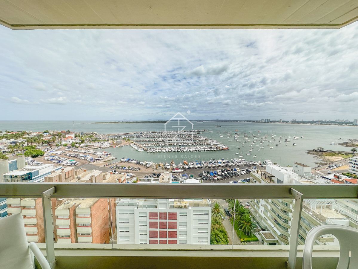 Apartamento ID.1962 - Apartamento en Península, piso alto con vista al Puerto, 4 dormitorios