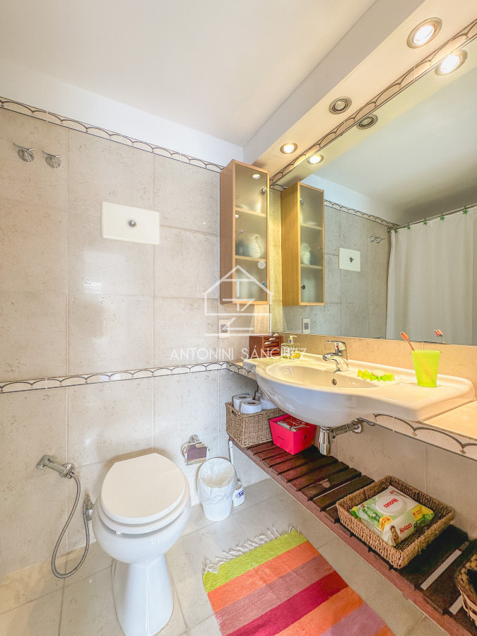 Apartamento ID.1962 - Apartamento en Península, piso alto con vista al Puerto, 4 dormitorios