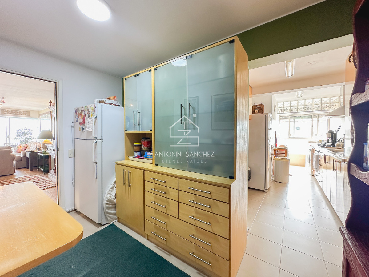 Apartamento ID.1962 - Apartamento en Península, piso alto con vista al Puerto, 4 dormitorios