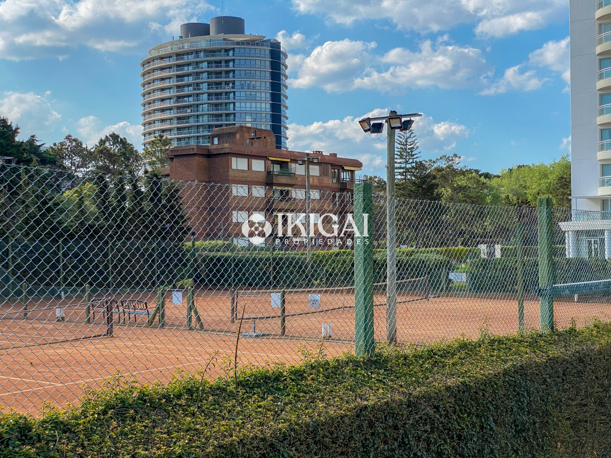 Apartamento ID.483 - Apartamento en Roosevelt, piso alto, 2 dormitorios