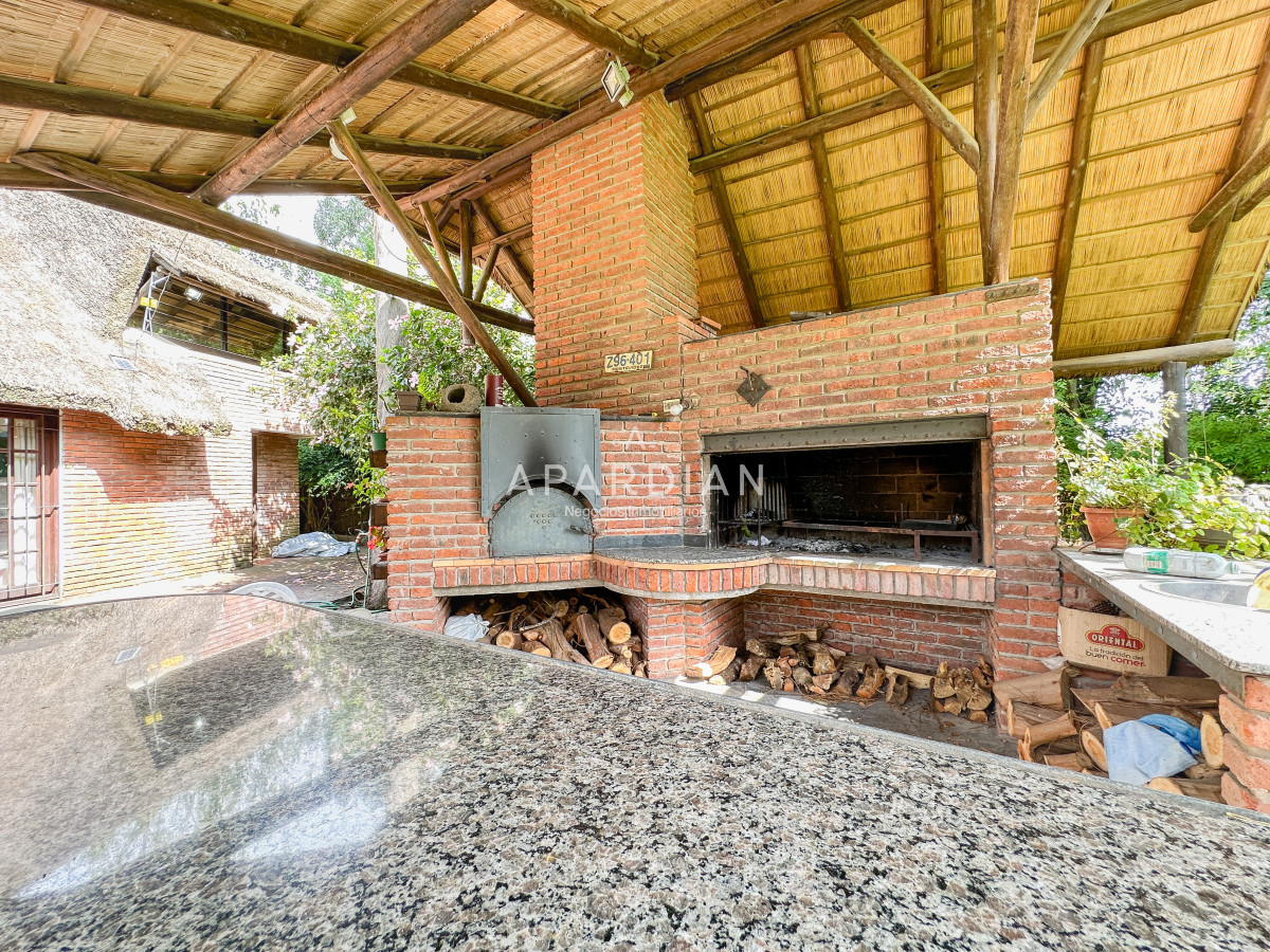 Casa ID.21097535 - Casa en Jardines de Córdoba, 3 suites más toilette