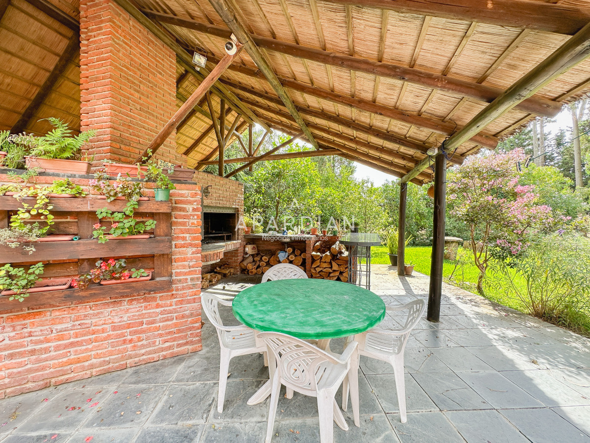 Casa ID.21097535 - Casa en Jardines de Córdoba, 3 suites más toilette