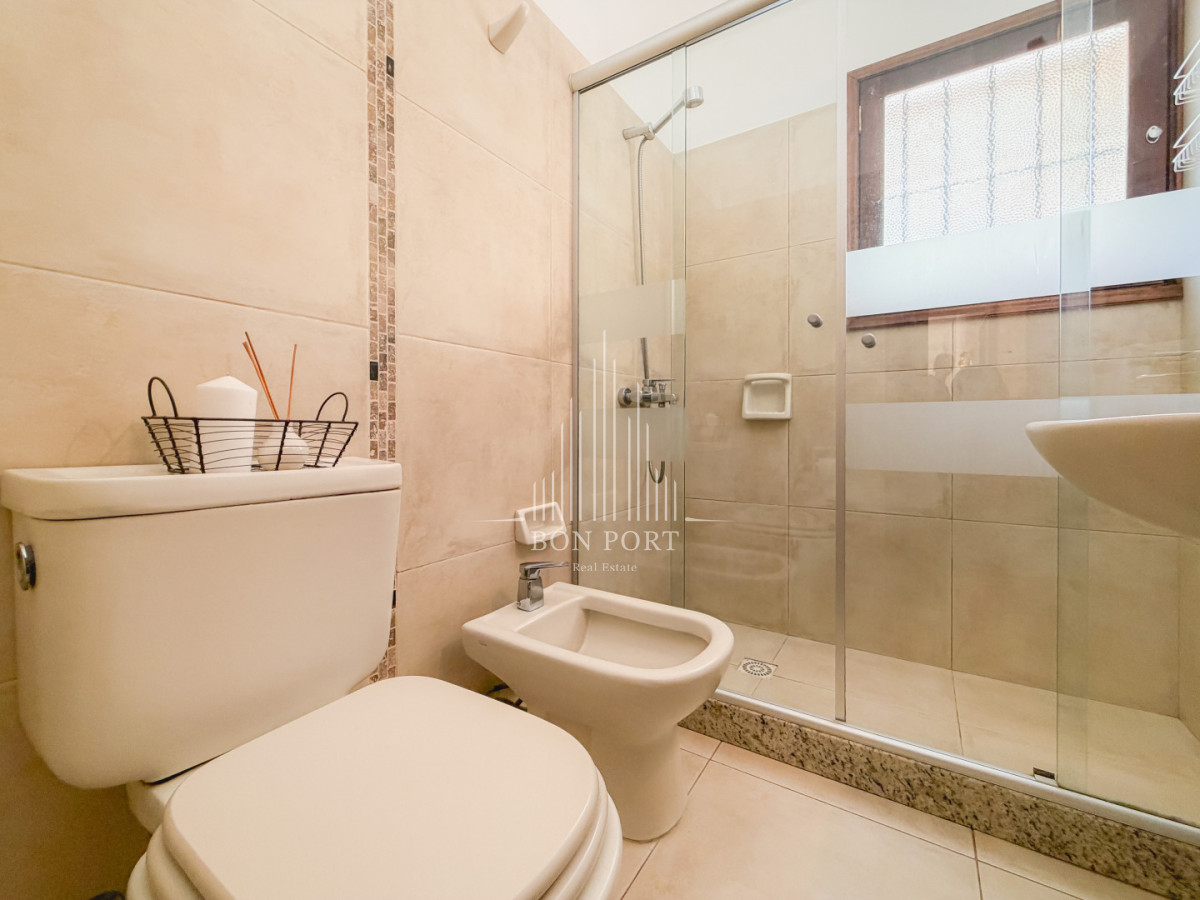 Casa ID.178 - Casa en Pinares, 4 dormitorios y piscina climatizada