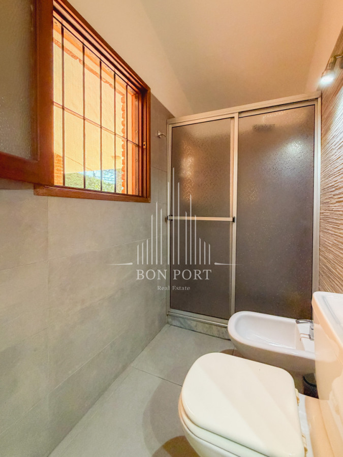 Casa ID.178 - Casa en Pinares, 4 dormitorios y piscina climatizada