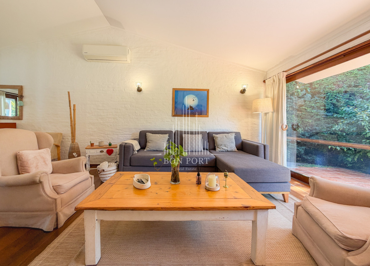 Casa ID.178 - Casa en Pinares, 4 dormitorios y piscina climatizada