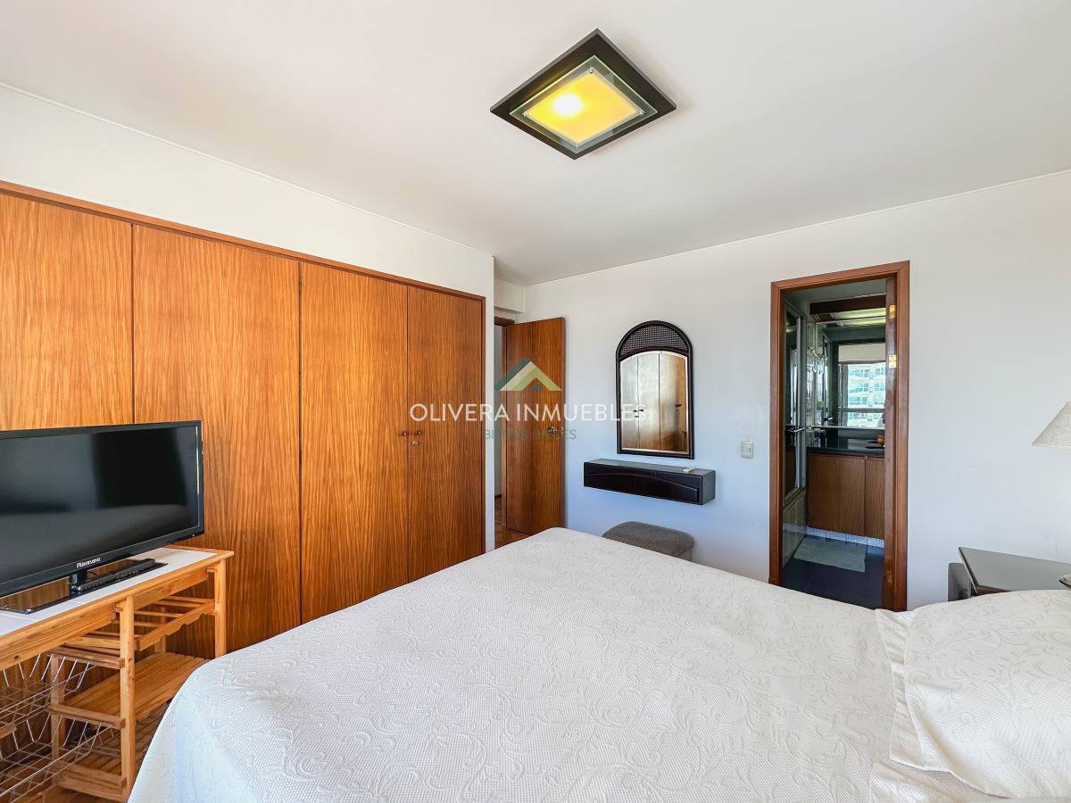Apartamento ID.12444 - Península, apartamento 3 dormitorios y dependencia