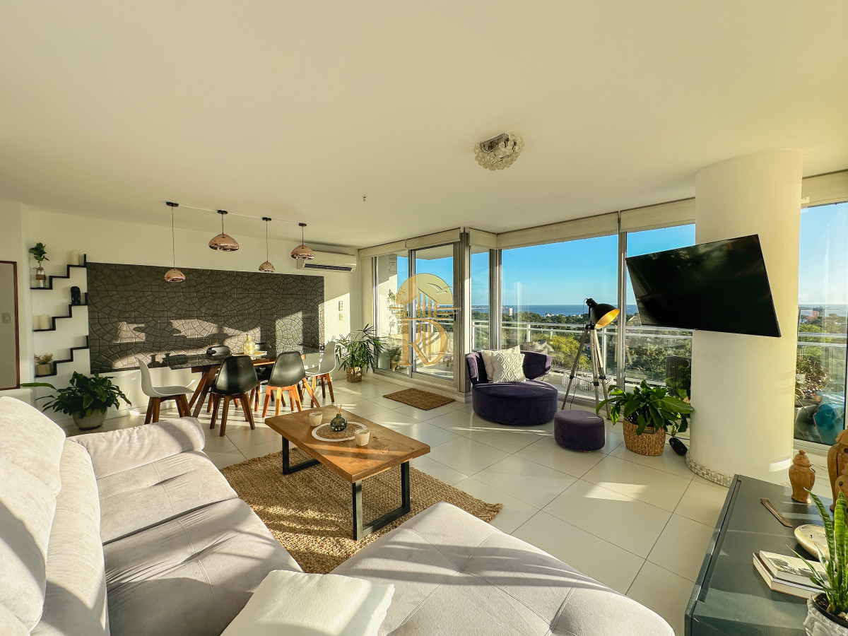 Piso alto en Roosevelt, 2 dormitorios -id-49-8