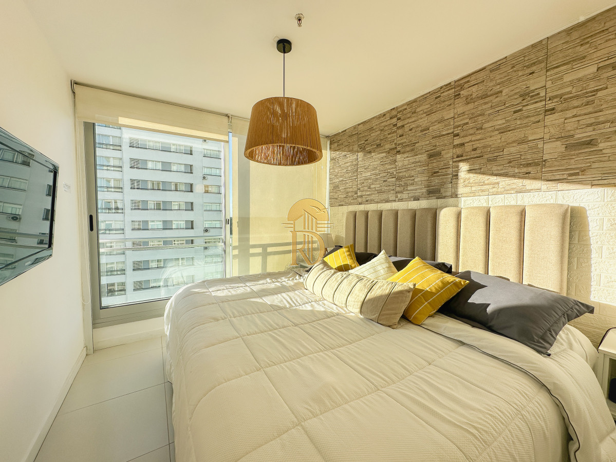 Piso alto en Roosevelt, 2 dormitorios -id-49-13