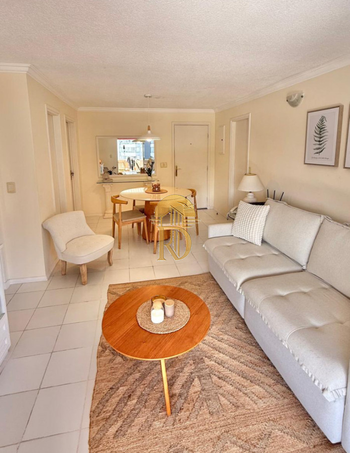 Apartamento en Brava, 2 dormitorios -id-747-1