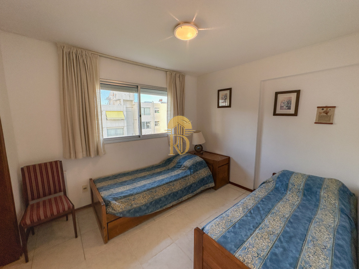 Peninsula, apartamento en venta de dos dormitorios con garage -id-223-16