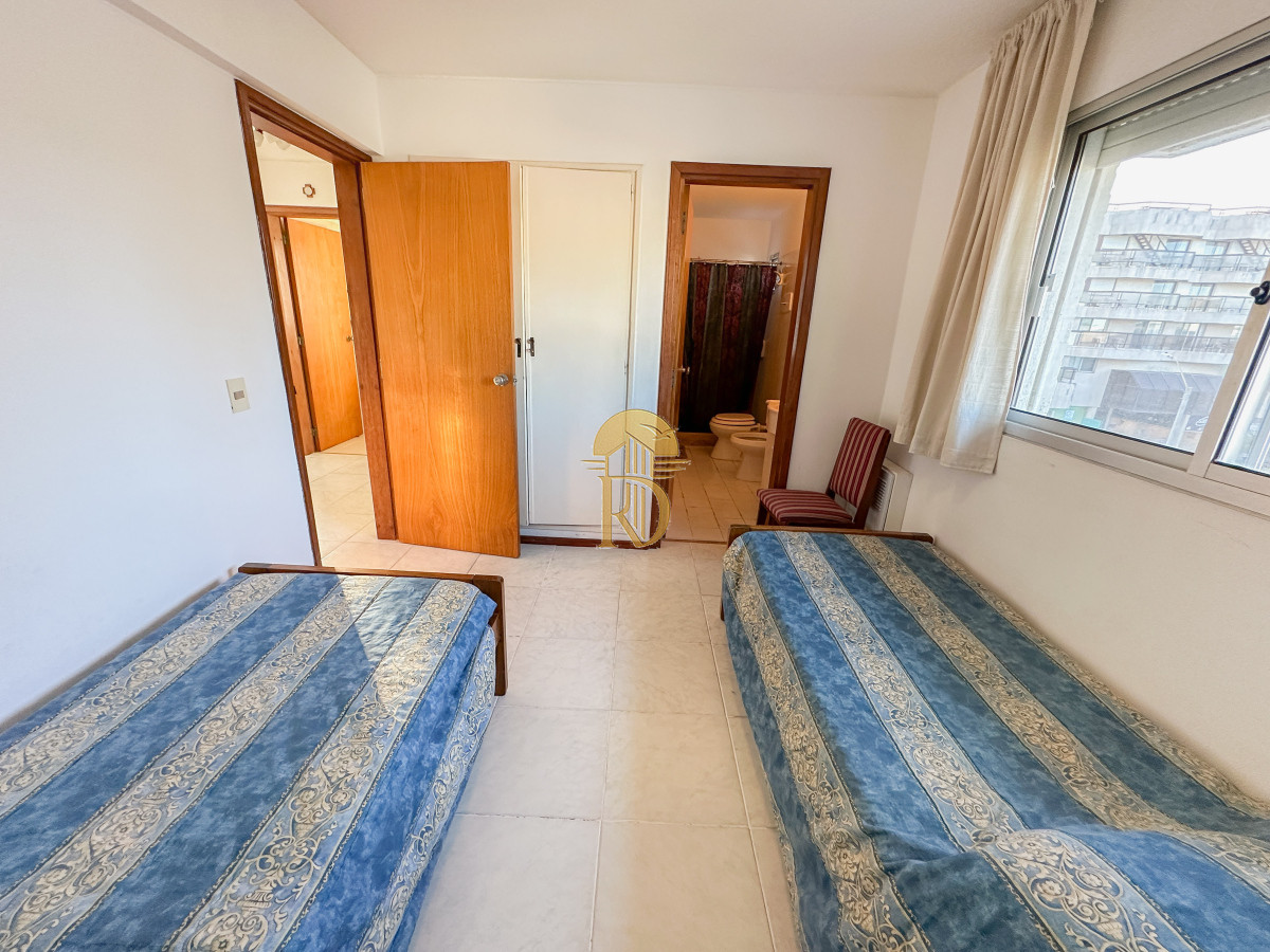 Peninsula, apartamento en venta de dos dormitorios con garage -id-223-17